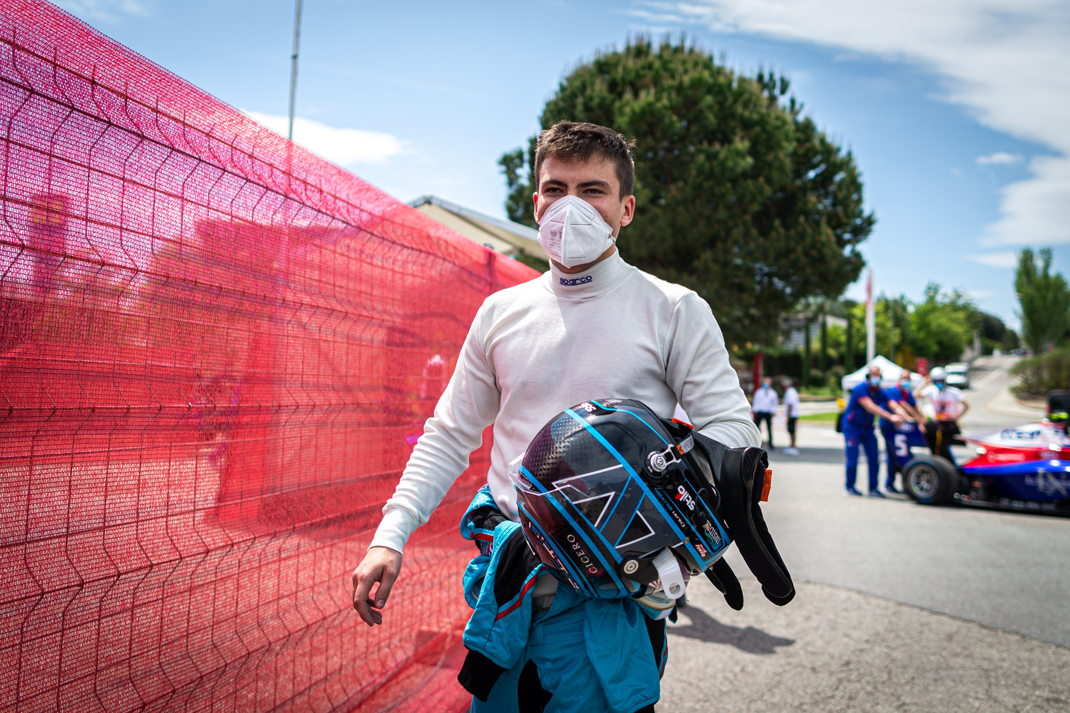 Calan Williams preparing to race