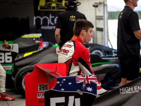 Calan Williams preparing to race